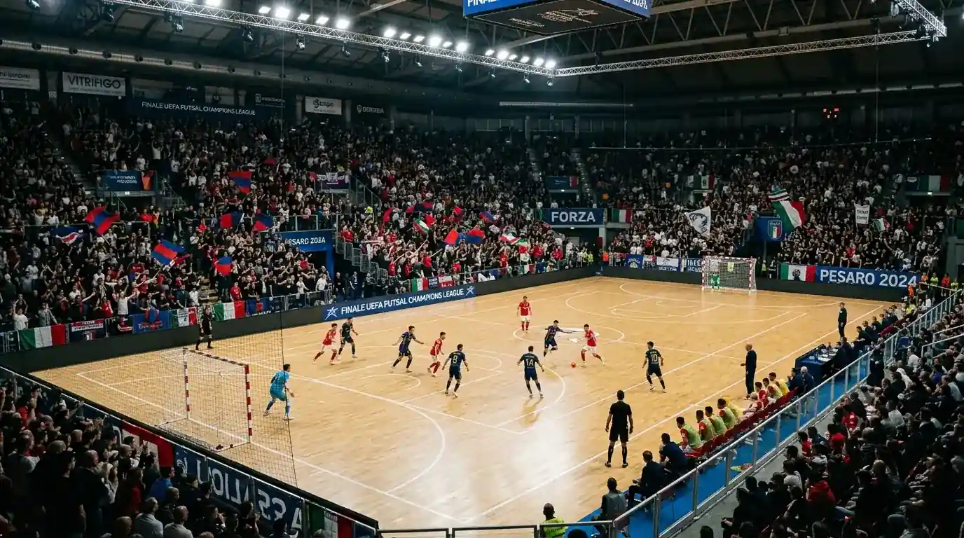 Palazzetto di Pesaro con pubblico durante la finale di Champions League di calcio a 5