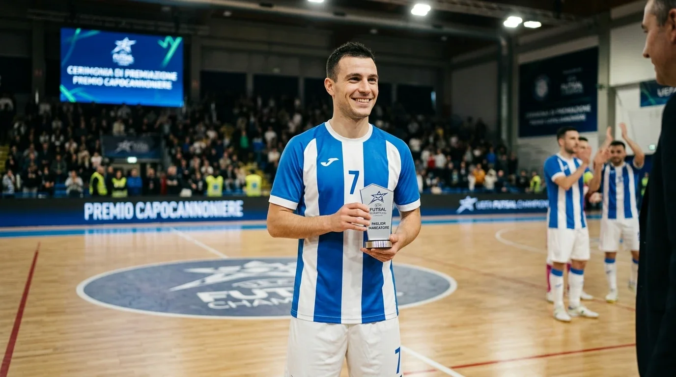 Top scorer di un torneo UEFA Futsal Champions League riceve riconoscimento a fine torneo
